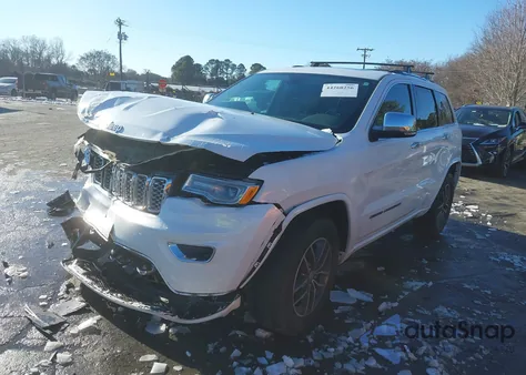 2017 Jeep Grand Cherokee Overland 4X2 z USA, uszkodzony, nr VIN 1C4RJECG3HC609345